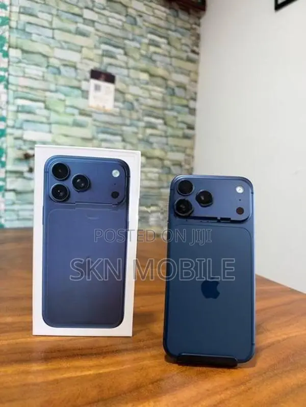 Apple iPhone 17 Pro Max 256GB XA (Used)
