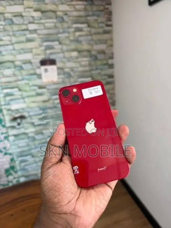 Apple iPhone 13 128GB (Used)