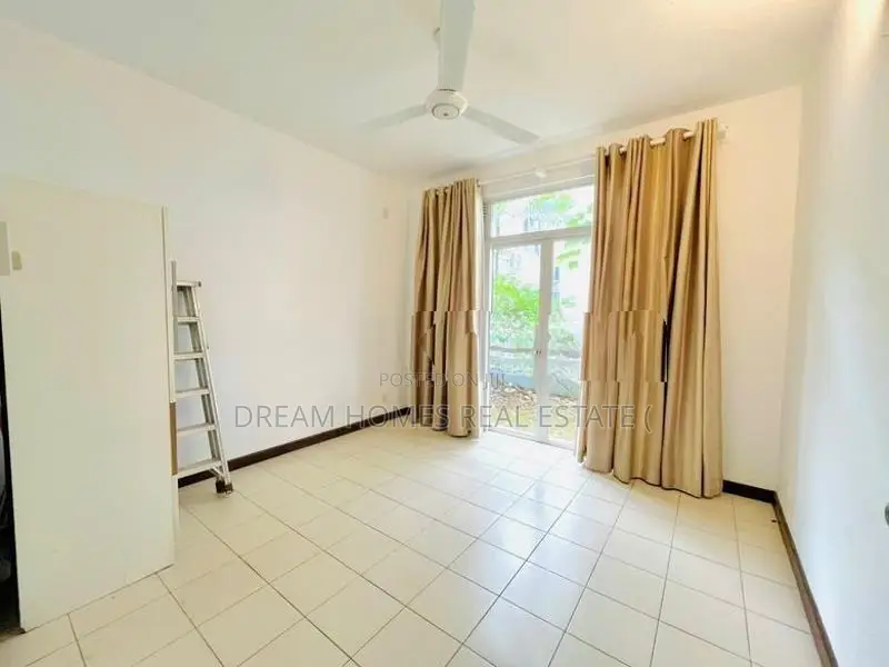 Well-Maintained 4-Bedroom House for Sale – Malabe