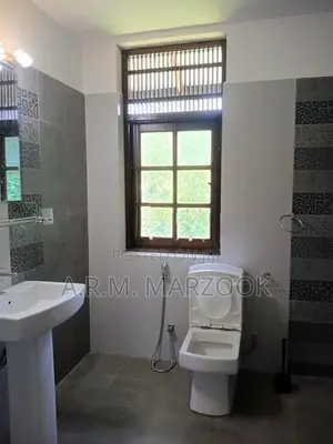 PAPILIYANA SOORIYAMAL MW 17.5P W/4 BR & 2 BATH SINGLE STORIE HOUSE SAL