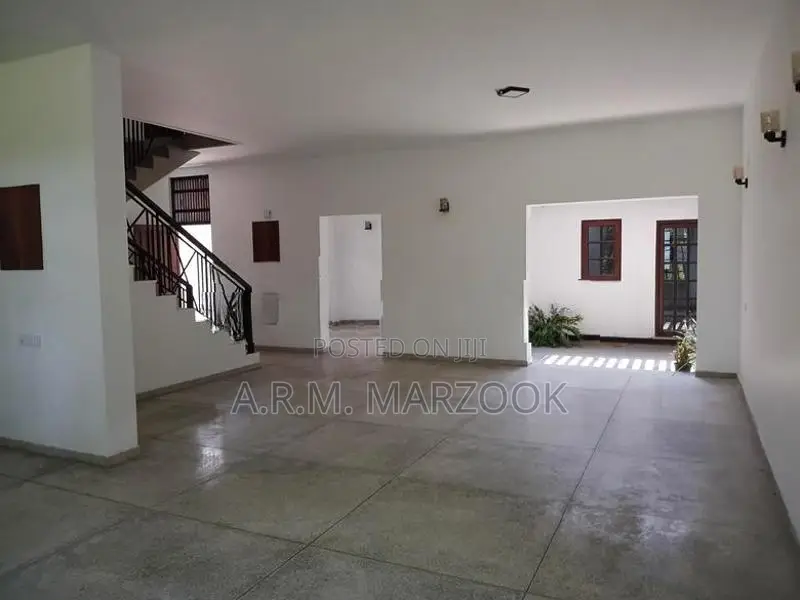PAPILIYANA SOORIYAMAL MW 17.5P W/4 BR & 2 BATH SINGLE STORIE HOUSE SAL