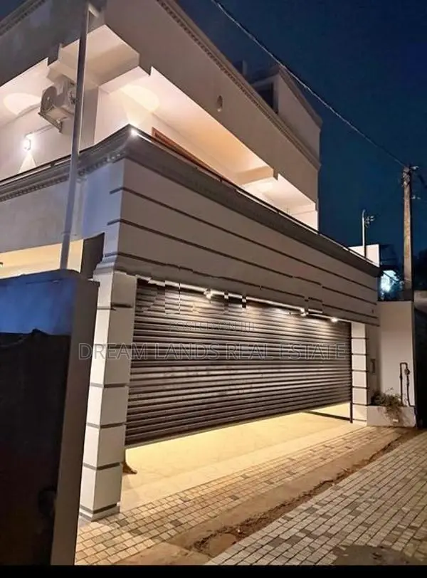 Piliyandala, Brand New Modern House for Sale ( RHS - 860 )