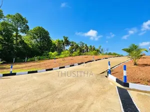 Kalagedihena Sapugasthenna Land for Sale