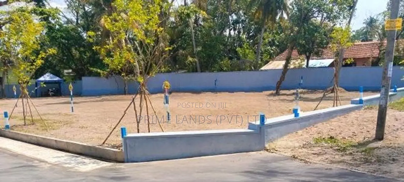 Kurana Land for Sale