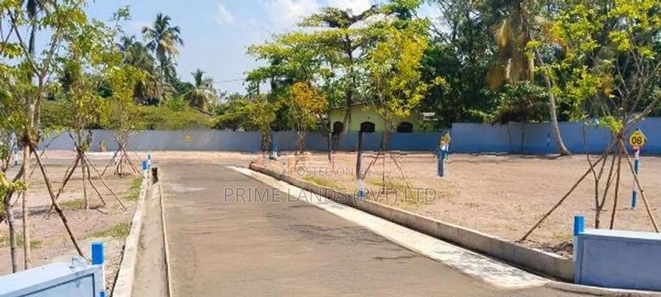 Kurana Land for Sale