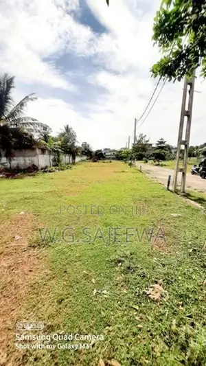 6 Perch Land for Sale Queens Avenue Ja-Ela