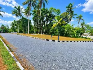 Yakkala නගරයේ හොද තැනින් වටිනා ඉඩමක්