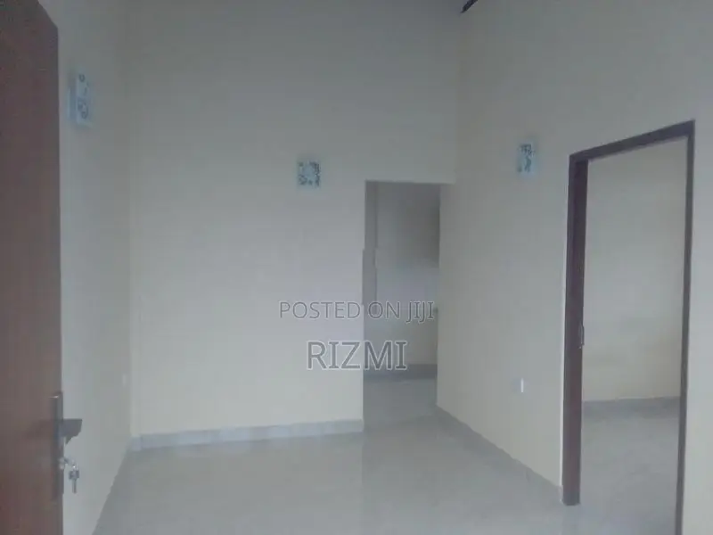 brand new 4th floor 2BR apartment for rent in dehiwala off hill street