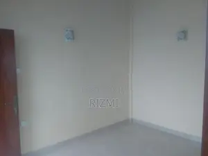 brand new 4th floor 2BR apartment for rent in dehiwala off hill street