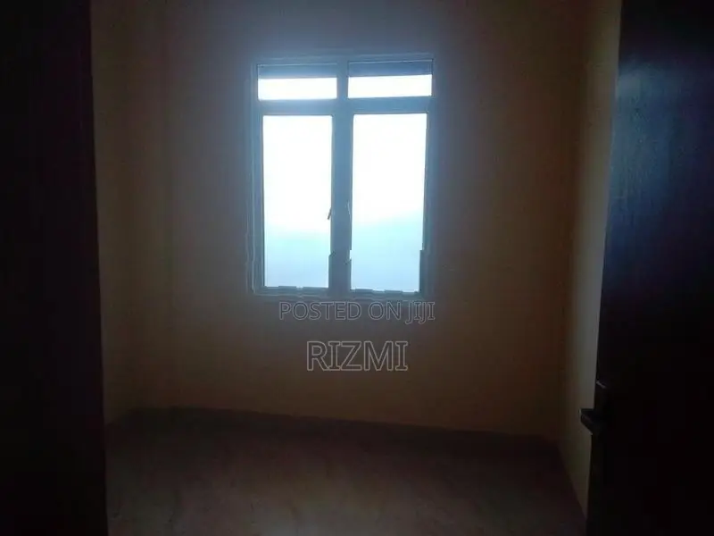 brand new 4th floor 2BR apartment for rent in dehiwala off hill street