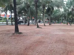 පදිංචියට ඉඩමක් අඹගස්වැව