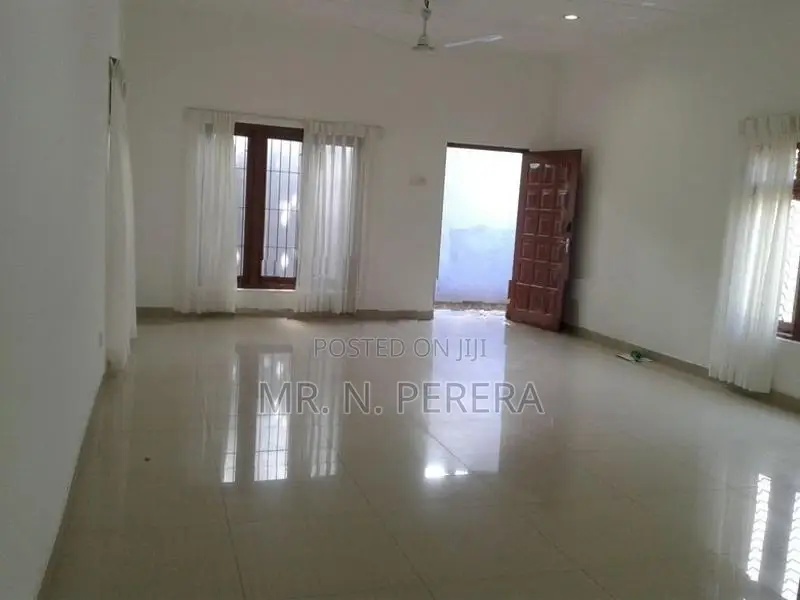 Ground Floor for Rent at Mount Lavinia - 𝐌𝐑𝐄 𝟏𝟒𝟓