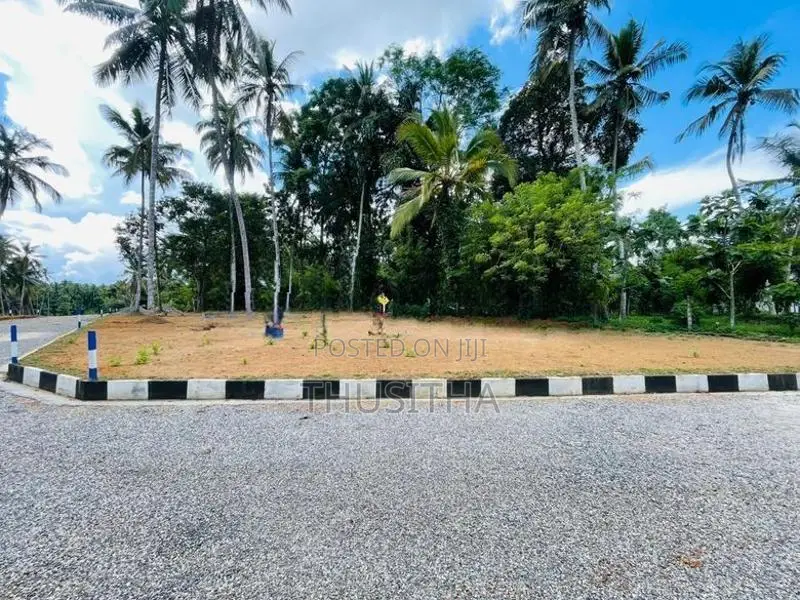 Yakkala Best Land Plot for Sale | 9 Pearch
