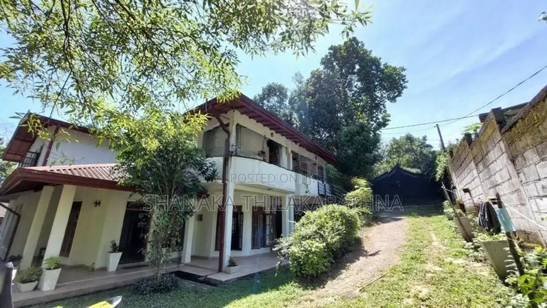 Spacious 5-Bedroom House For Sale – Amunugama, Kandy