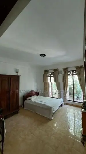 Spacious 5-Bedroom House For Sale – Amunugama, Kandy