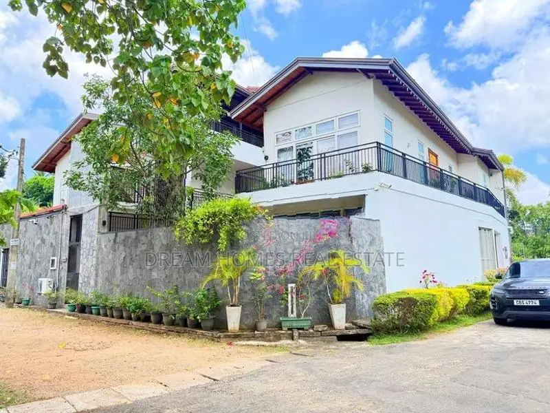 7,000 Sq.ft House For Sale In Thalawathugoda Talawatugoda