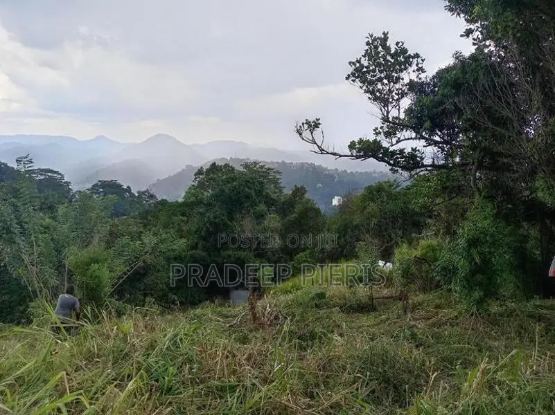 Beautiful View Point Land Herassagala In Kandy