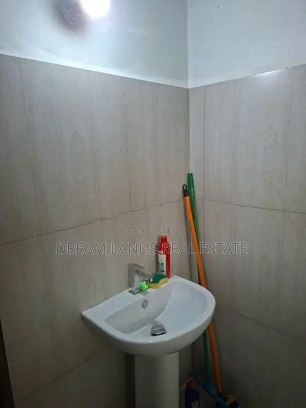 ☆ Boralesgamuwa House for Rent ( R - 863 )