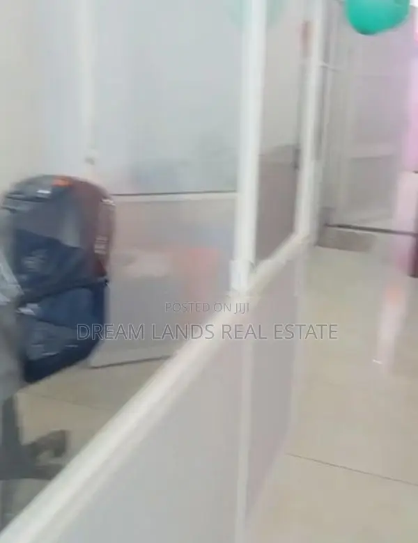 New kandy road facing commercial place for rent