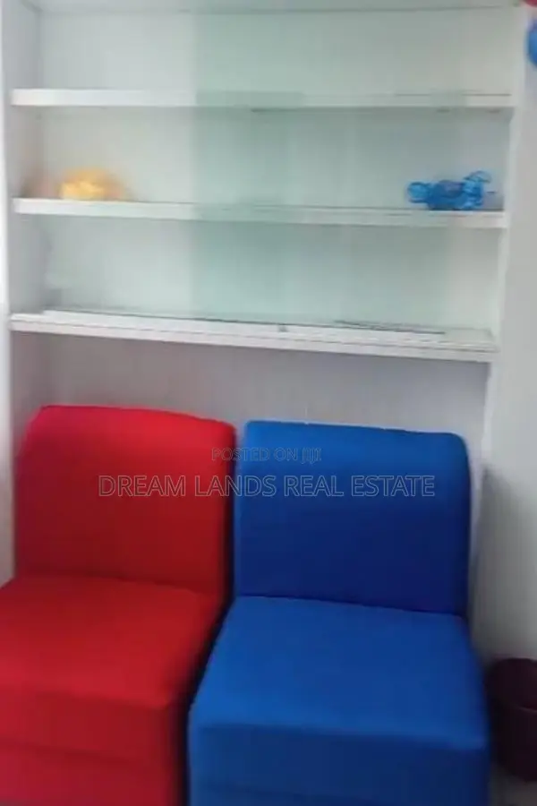 New kandy road facing commercial place for rent