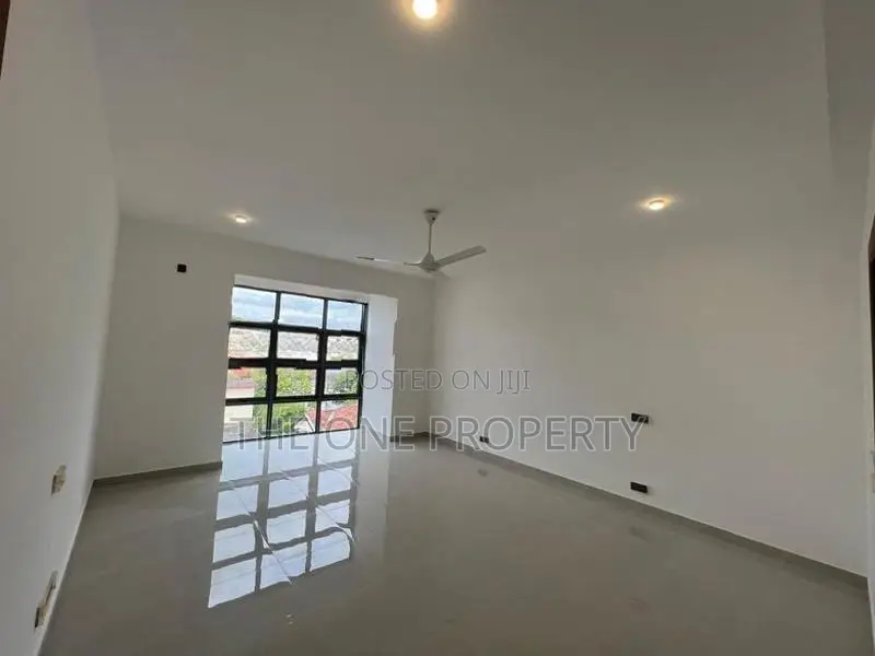 Large 3 Bedroom Apartment for Rent - Colombo