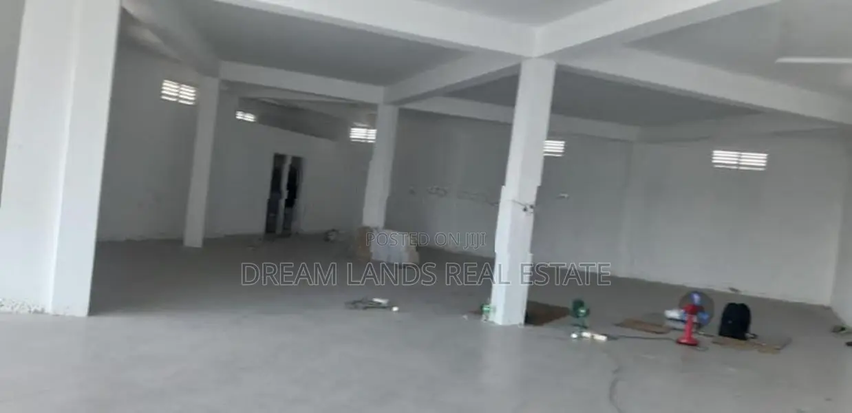 COMMERCIAL BUILDING FOR RENT IN PELIYAGODA (SP1373)