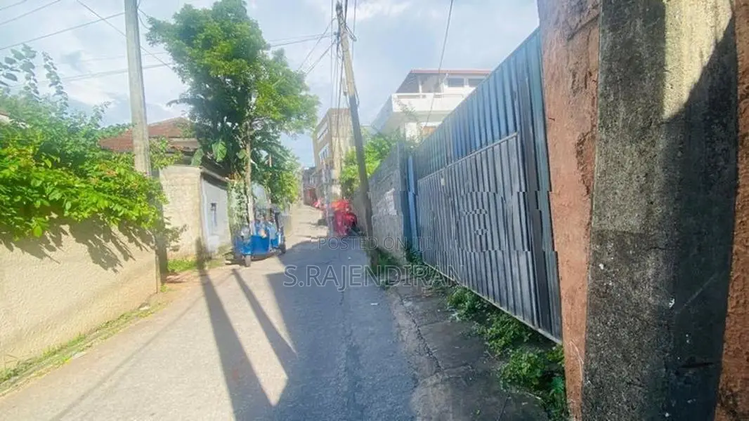 🌊🏡 Prime Bare Land for Sale – Mount Lavinia 🏡🌊