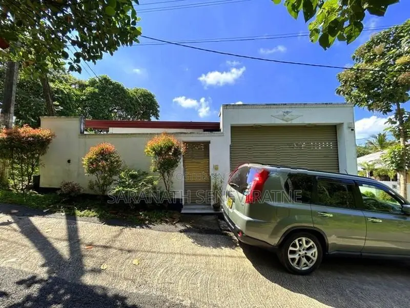 House For Good Investment - Kesbewa Kindelpitiya Off Bandaragama Rd