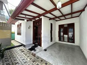 House For Good Investment - Kesbewa Kindelpitiya Off Bandaragama Rd