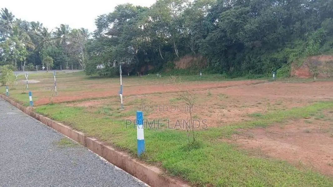 හෝමාගම තලගල පදිංචියට ඉඩම්