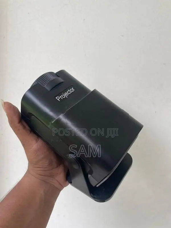 720P HD Mini Projector