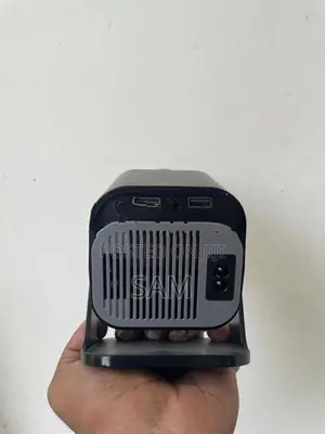 720P HD Mini Projector