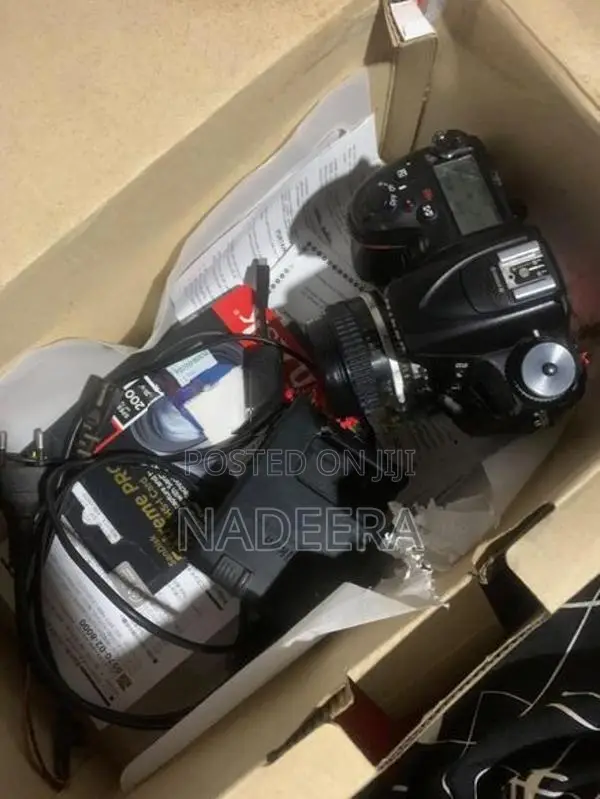 Nikon 7200 Set Box Sale