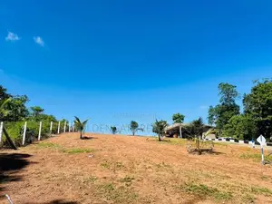 Kalagedihena Land for Sale