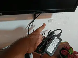 Samsung Monitor (24 Inch)