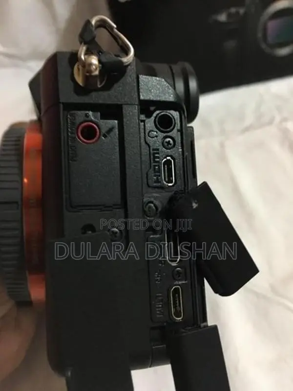 Sony A7 Iii Full-Frame Camera Kit