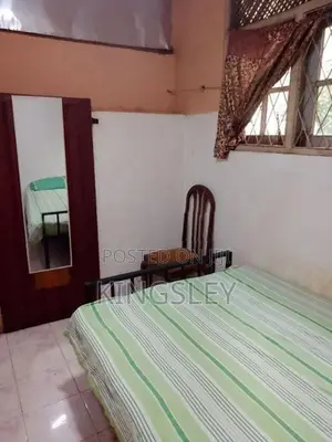 Single Room For Girl/S In Delkanda Nugegoda
