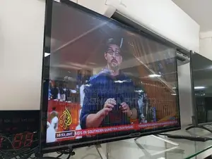 Damro 32 LED TV