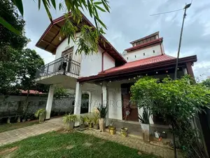 Beautiful Luxury New House for Sale in Piliyandala