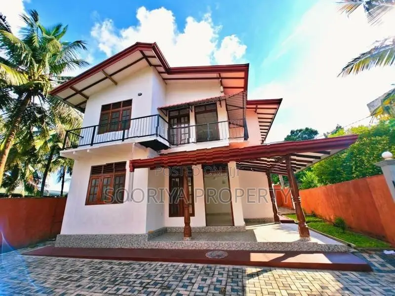 Highly Residential Beautiful 2 Storey House for Sale in Athurugiriya