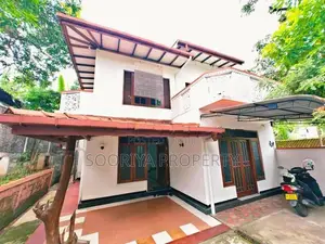 Beautiful 2 Storey House for Sale in Athurugiriya