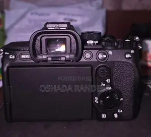 Sony A7 Iv Body