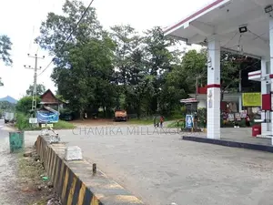 Land with Building for rent - Kegalle