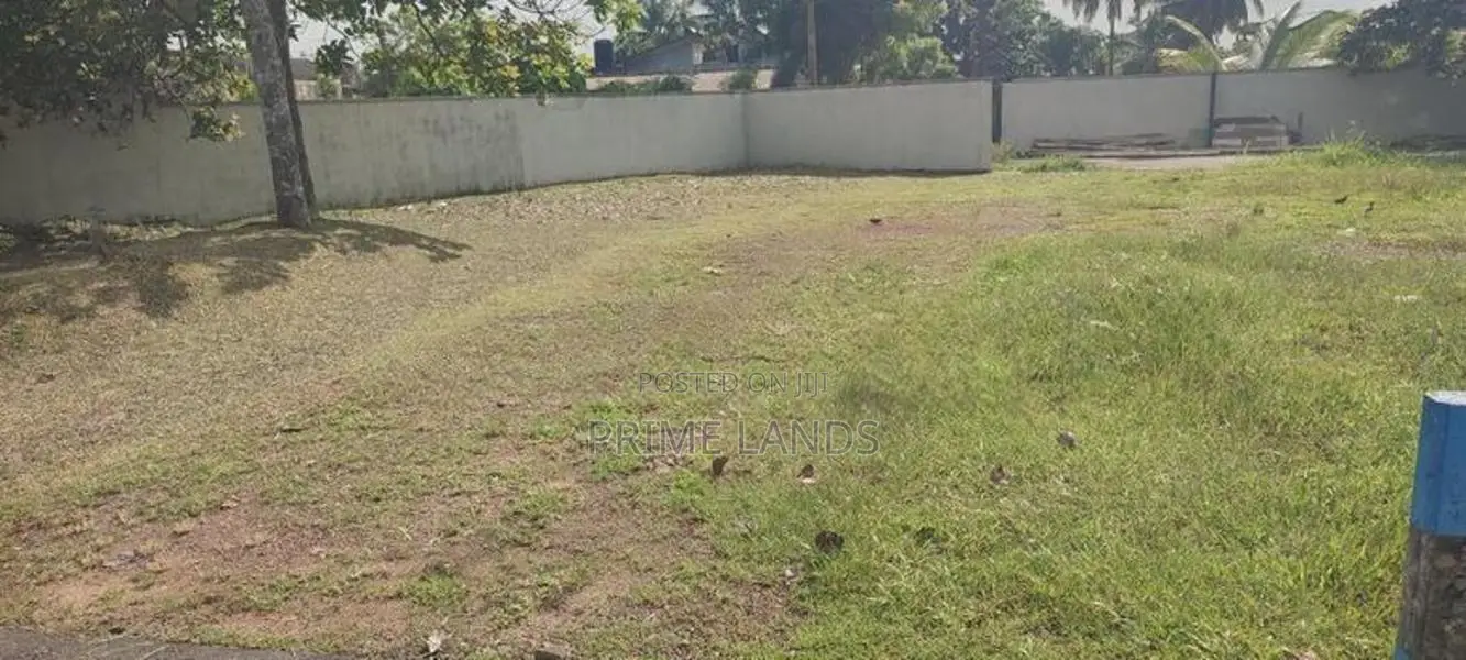 Kottawa , Land for Sale in Hatharaman Handiya