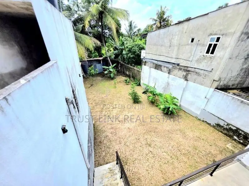 House For Sale IN Waththala Ederamulla -H2603 Wattala