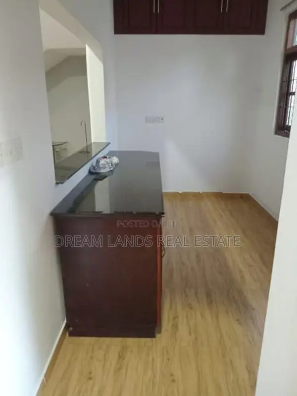 ☆ Kasbawa 2 Story Commercial / Residental Building For Rent ( R-869 )