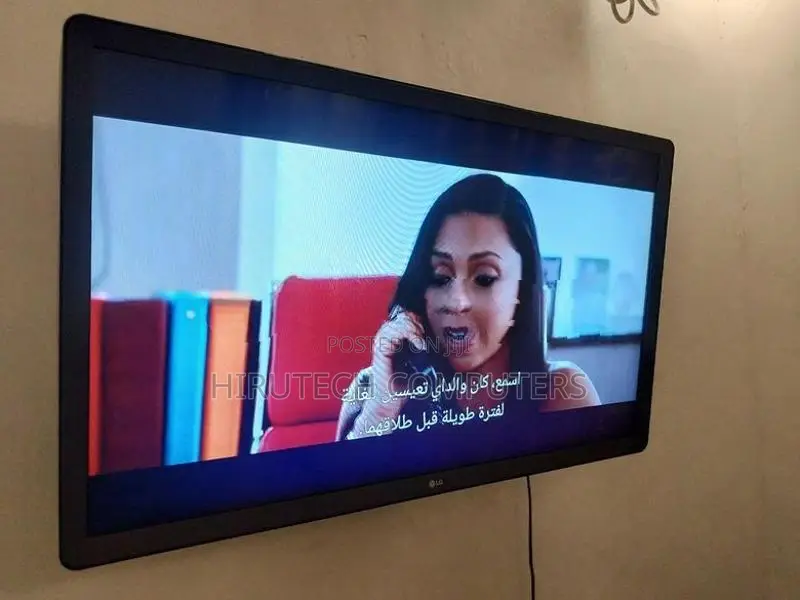 LG 32" Smart TV