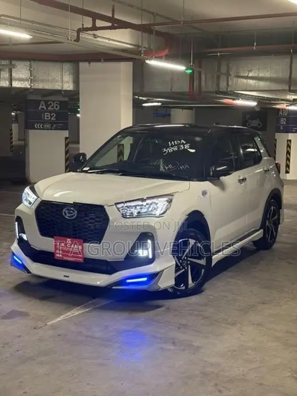 Daihatsu Rocky Premium G- Hybrid 2026