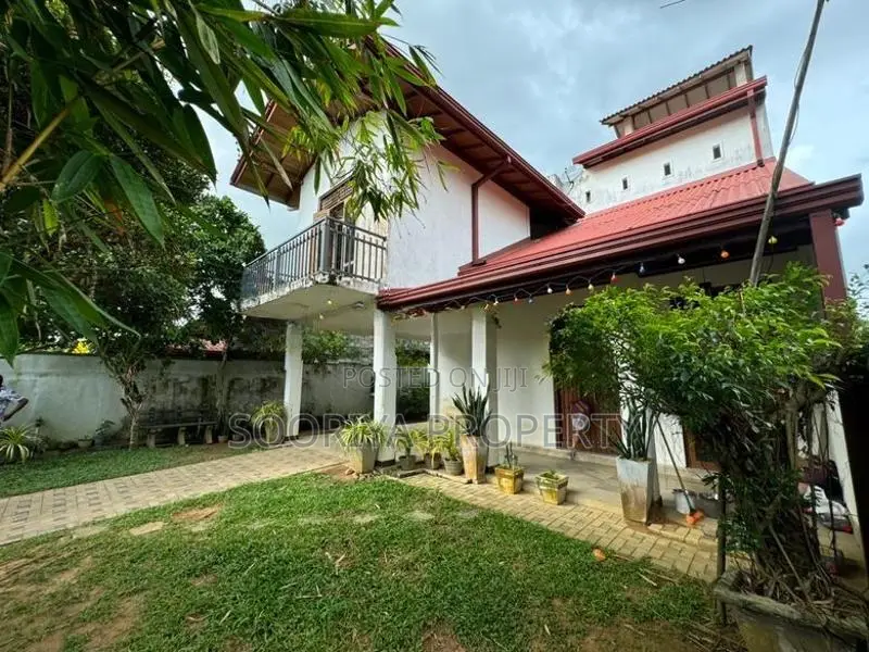 Spacious Beautiful New 2 Story House for Sale I Piliyandala
