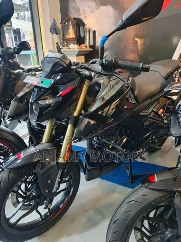 Bajaj Pulsar N160 Premium 2026